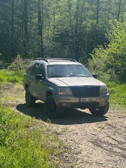 Jeep Grand Cherokee Limited 4,7 V8 LPG
