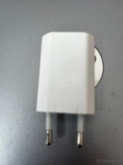 Nabíječka Apple
