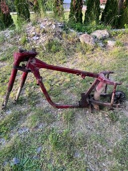 Predam rám a prednú vidlu na Jawa 350/360 panelka