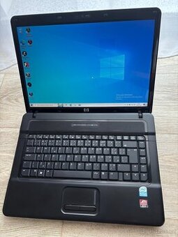 Funkční notebook HP s grafikou ATI