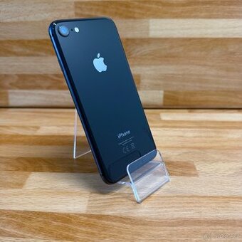 iPhone 8 256GB, černý (12 měsíců záruka)