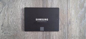 Samsung 870 - 500GB EVO 99%