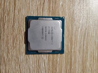 Intel i7 7700