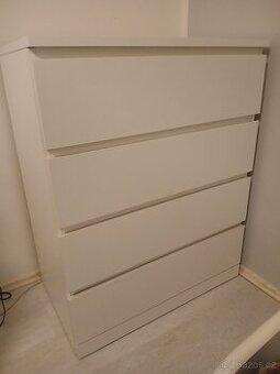 Komoda MALM bíla 4 zásuvky zn.IKEA