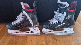 Brusle Bauer vapor x4 vel.5 fit2
