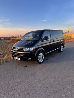VW Multivan Highline