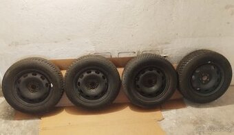 Zimní sada kol 195/65 R15" Polaris 5 7mm 5x100 Octavia Golf