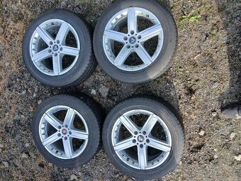 Alu kola 5 x 114,3 R17 MOMO GTR