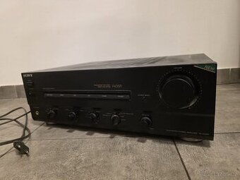 Zesilovač Sony
