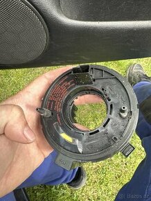 Podvolantový kroužek Golf 4