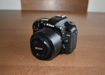 Nikon D7500 + Nikkor 50mm