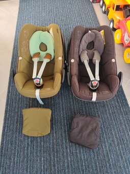 Dětska autosedačka- vajíčko.