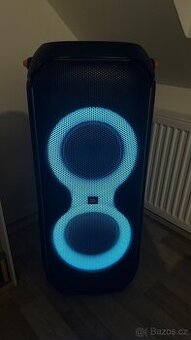 JBL PARTYBOX 710 černý