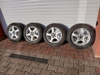 FIAT TIPO / 500L ALU DISKY 15" SE ZIMNÍMI PNEU