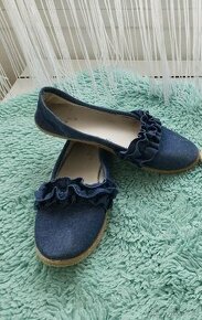 Džínové balerínky s volánky