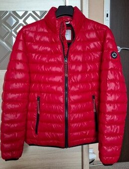 ZIMNÍ PROŠÍVANÁ BUNDA PEPE JEANS