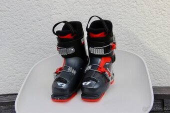 Prodám dětské přezkáče Nordica vel. 17,18,19,20