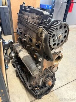 Motor Škoda Superb 3 2.0 tdi 110kw