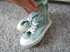 Plátěné tenisky vel. 29