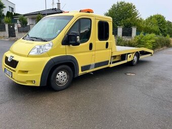 Prodám: Odtahovku Peugeot Boxer 3.0 Hdi - tažné na 3,5 t