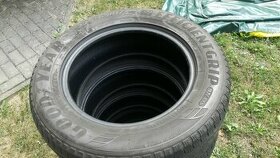 Goodyear Eficientgrip 225/65R17 M+S
