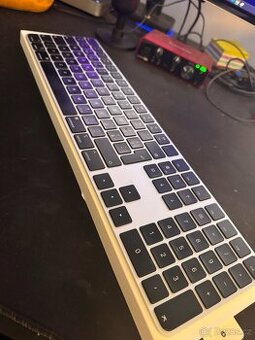 Apple Magic Keyboard s Touch ID – CZ layout – TOP stav