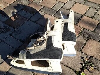 Panske brusle Botas na led (42)