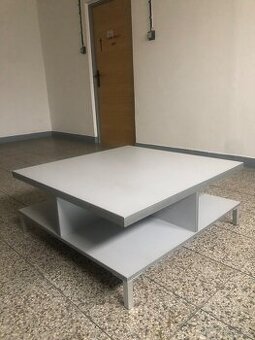 konferenční stolek do obýváku