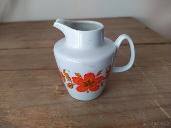 Starožitná porcelánová mléčenka