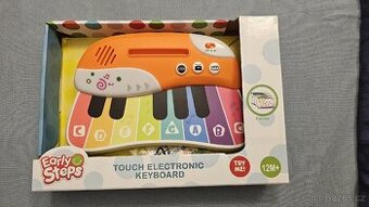 Elektronické hrající piano