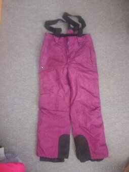 Lyžařské dívčí kalhoty vel. 134-140