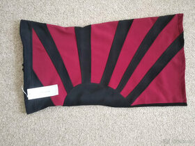 Italské pouzdrové/korzetové šaty krátké