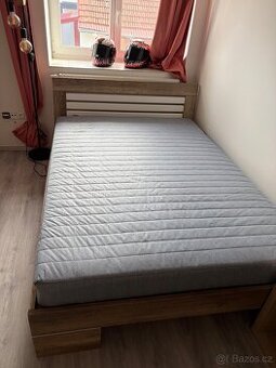 Postel 140x220cm ikea matrace