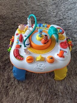 Interaktivní stoleček