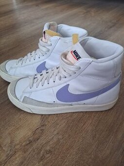 Dámské tenisky Nike Blazer