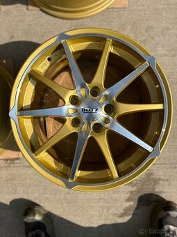 Alu kola DOTZ Shuriken 17” 5x112 – Audi / VW TOP stav