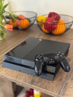 PlayStation 4