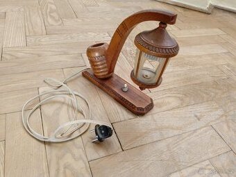 Retro lampička ve tvaru dýmky