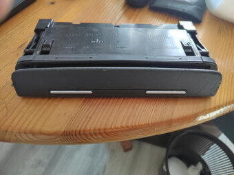 AUDI,  A4, cabrio ,kastlíky+ panel rádio