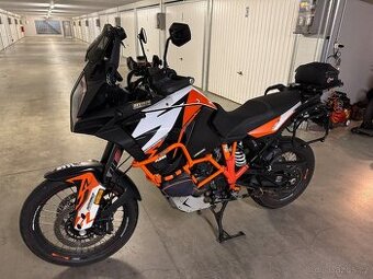 KTM 1290 SAR