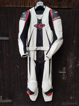 Clover kombinéza vel 48