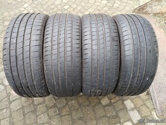 225/40/19 letni pneu MICHELIN 225/40 R19