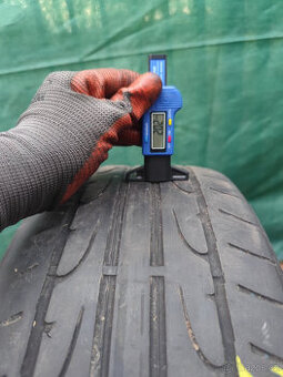 Prodám 3x Letní pneumatika Dunlop 215/45 R16