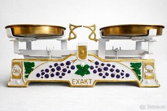 Velmi hezké staré váhy EXAKT po renovaci, vinná réva