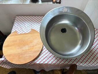 Nerezový kuchyňský dřez 40cm