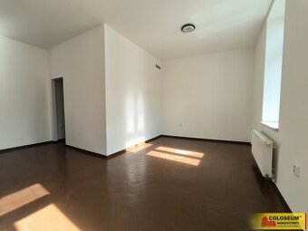 Boskovice, pronájem bytu OV 1+1, 46 m², pracovna, sklep – by