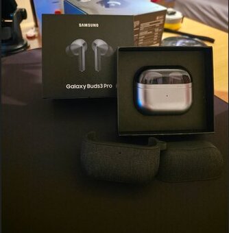 Samsung Galaxy Buds3 Pro stříbrné