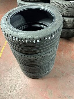 Prodám sadu Letních pneu zn. Goodyear 225/45/17
