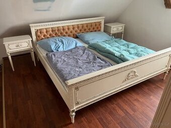 Ložnice Ludvík XVI, stůl a 4 židle