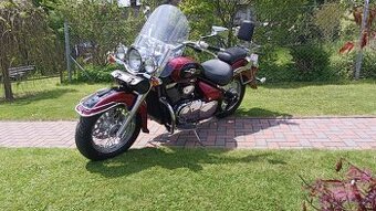 Suzuki VL 800